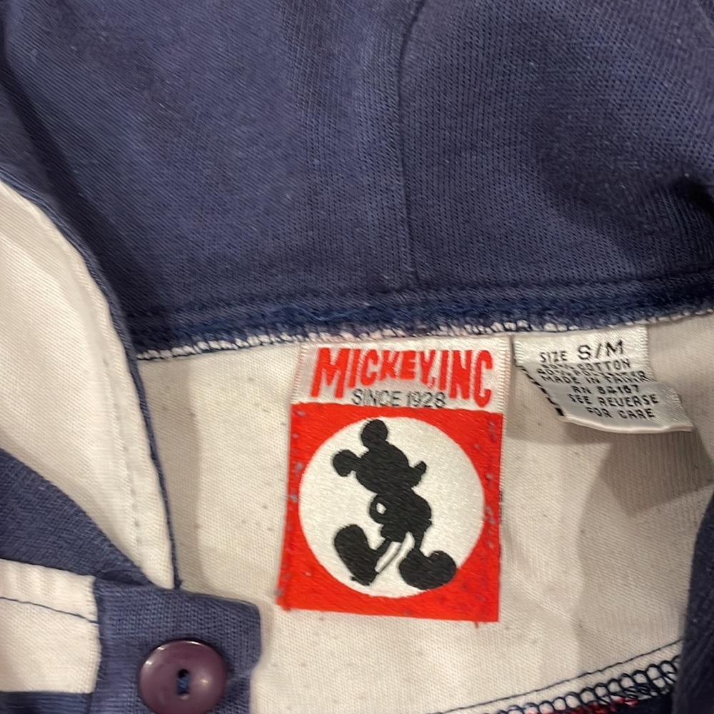 Vintage Mickey Mouse sweatshirt - Picture 6 of 8